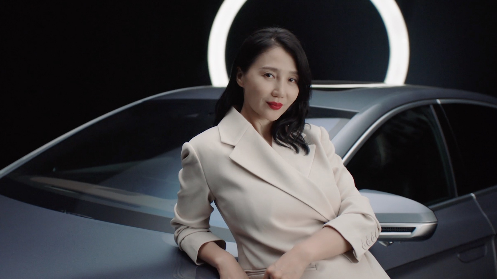 阿朵 | ag真人木兰荟首位女性挚友，新民族音乐人